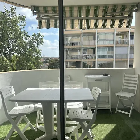 ღ Le Beaufort - Balcon, Cocon Cosy & A Pied Апартаменты *